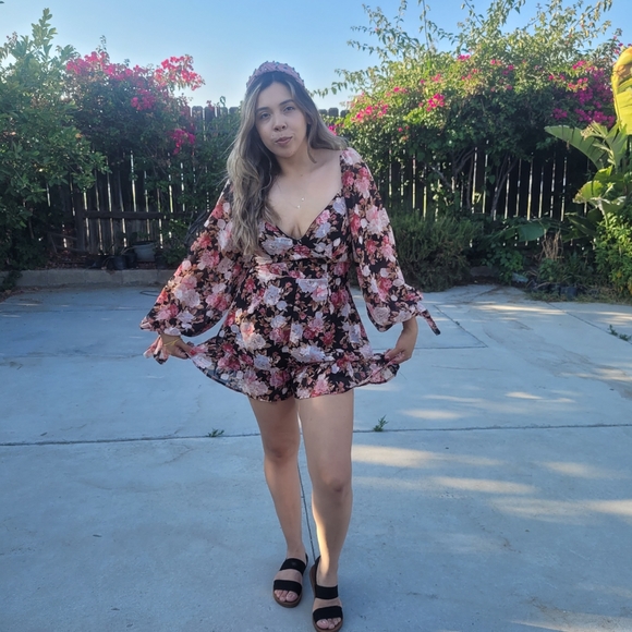 Romper luxxel - Picture 2 of 10